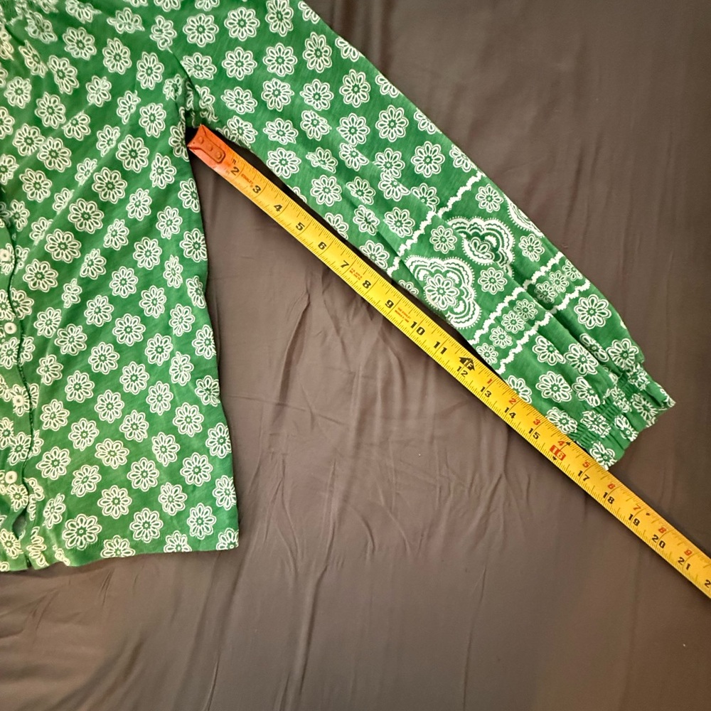 Boden Green Fay Smocked Jersey Shirt  green - Picture 12 of 13